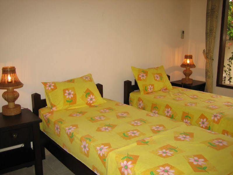 Ombak Putih Bungalows Otel Nusa Dua  Dış mekan fotoğraf