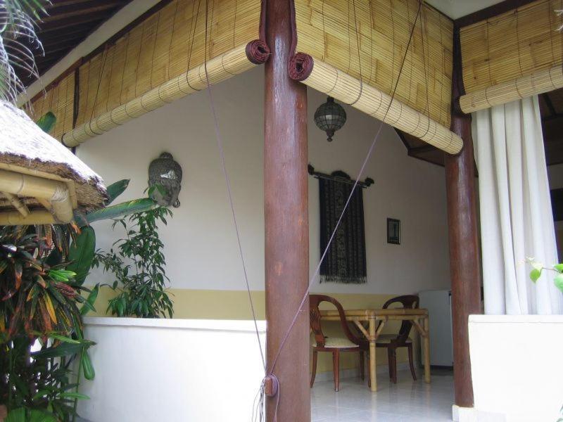 Ombak Putih Bungalows Otel Nusa Dua  Dış mekan fotoğraf